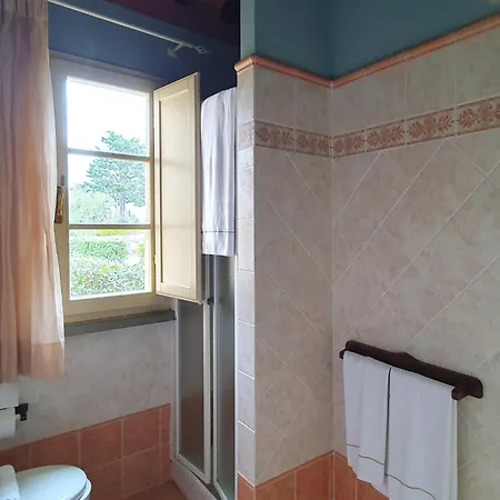 Tasteful With Shared Pool شقة بولغيري
