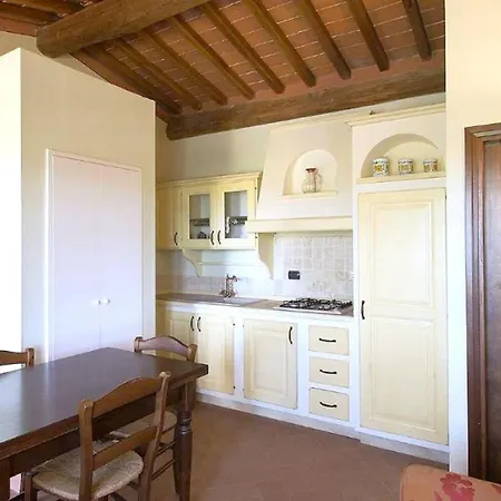 Apartamento Tasteful With Shared Pool Bolgheri